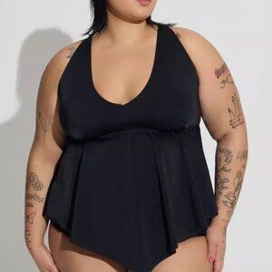 Torrid Wireless V-Neck Tankini